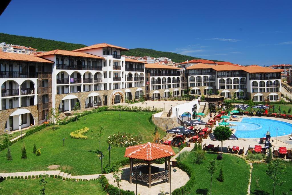 Relax From The Paradise In The Heart Of Sveti Vlas Exterior foto